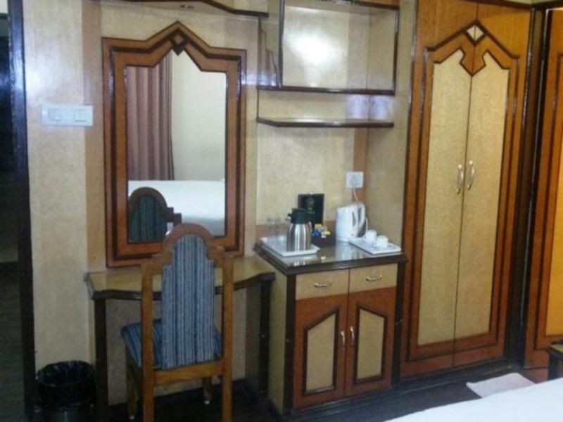 Hotel Radhika Regency Rourkela Ngoại thất bức ảnh