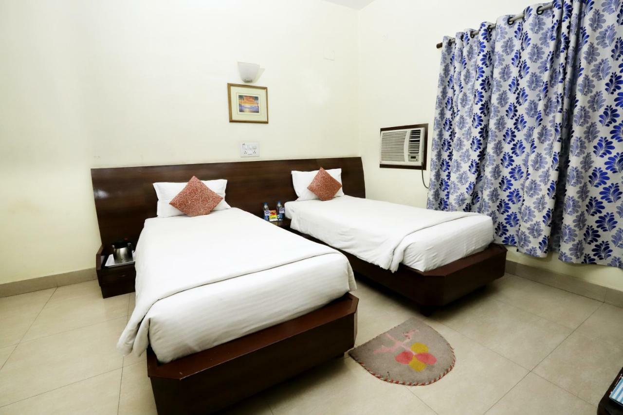 Hotel Radhika Regency Rourkela Ngoại thất bức ảnh