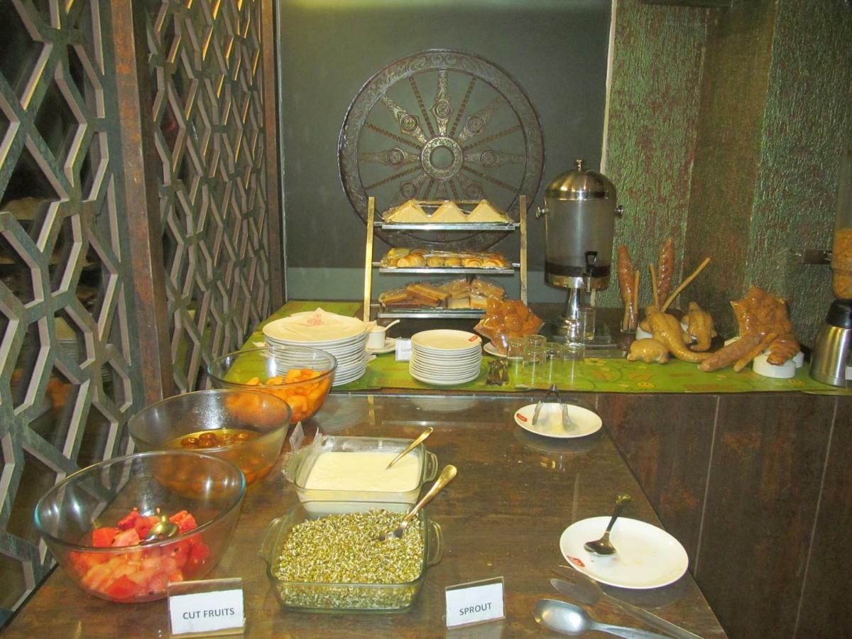 Hotel Radhika Regency Rourkela Ngoại thất bức ảnh